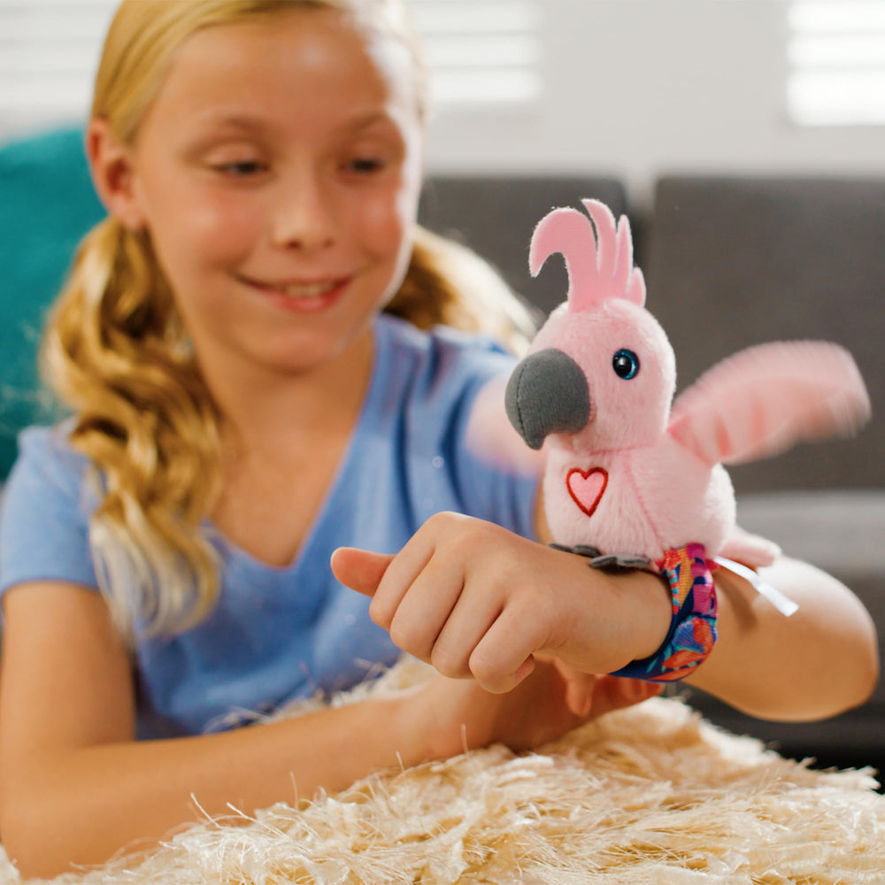 Happy Yappers collectible pairs invite new friends to join playtime.
