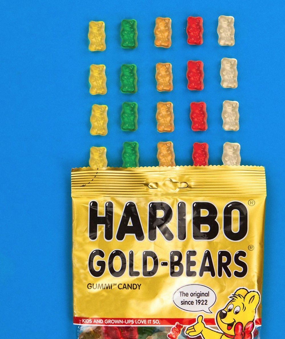 Haribo Goldbears close-up of colorful candies, inviting snack time.
