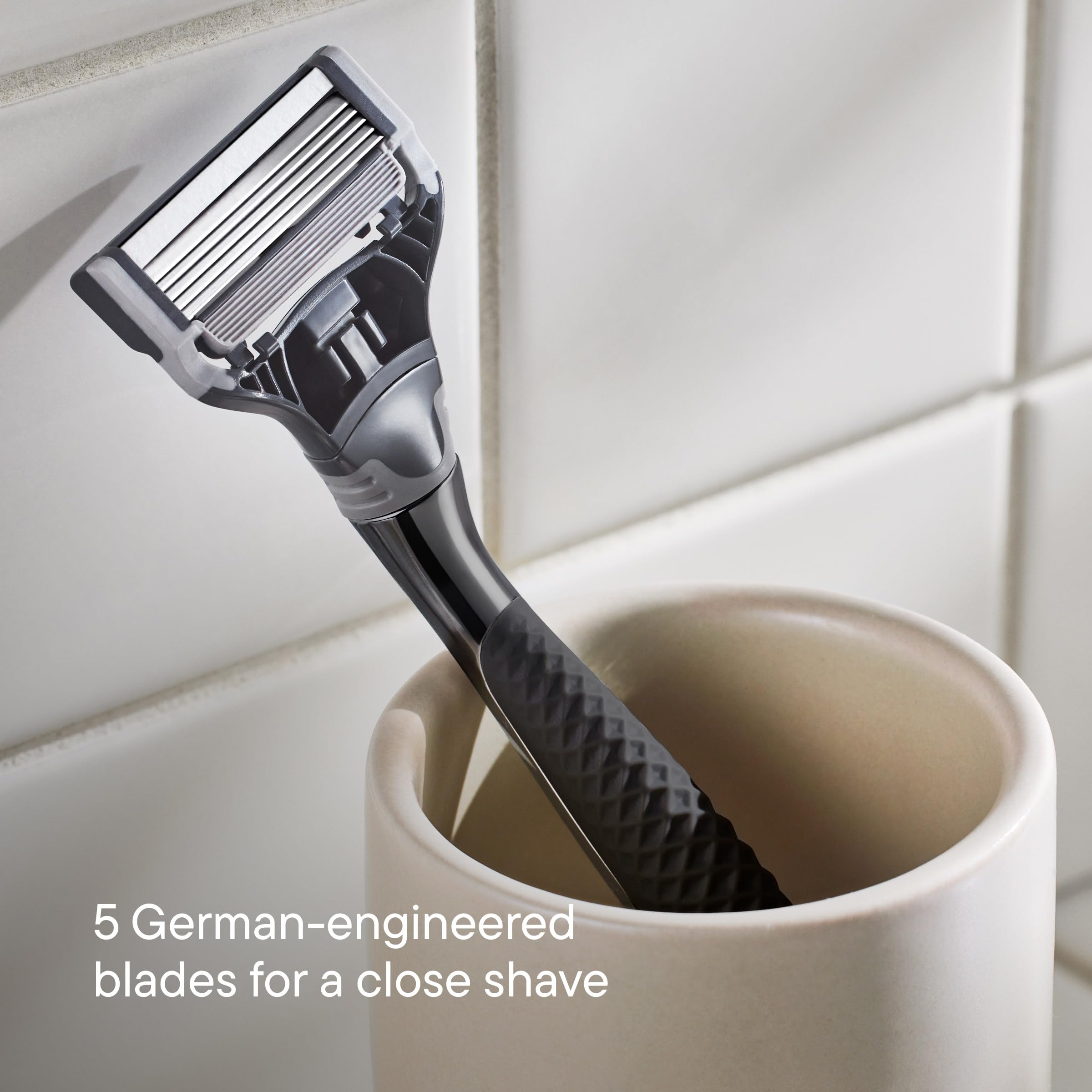 Harry's ergonomic no-slip grip enhances daily shaving comfort.