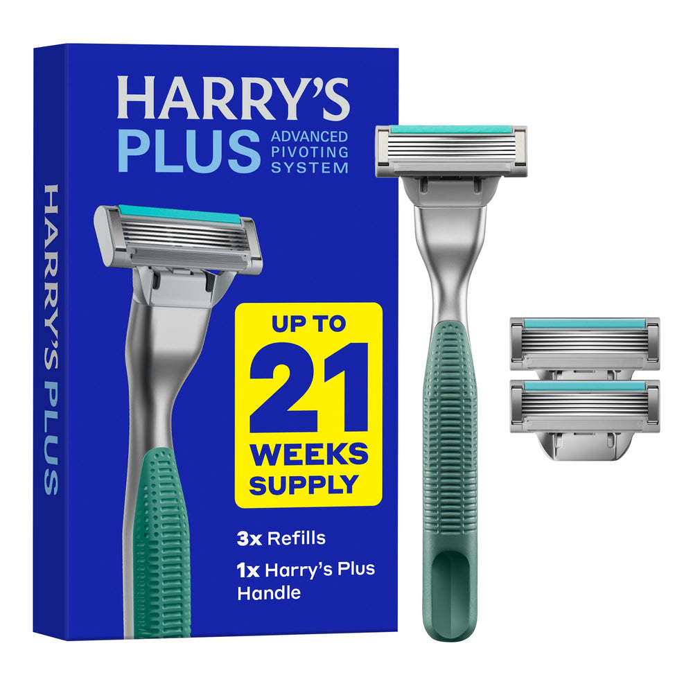 Harry's Plus moss metal handle with a premium grip for a smooth shave.