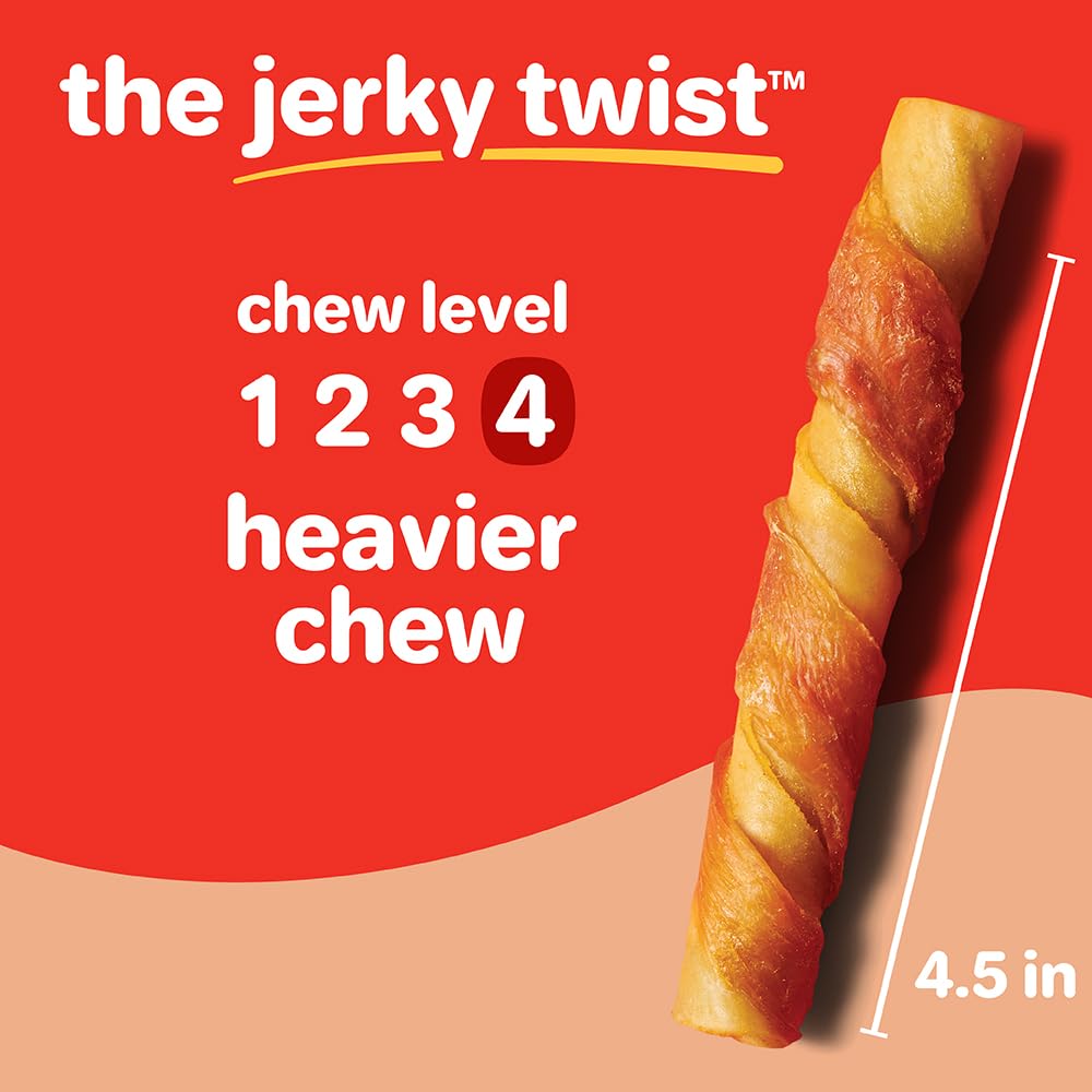 Hartz Oinkies dog enjoying snack highlights irresistible flavor and satisfying chew