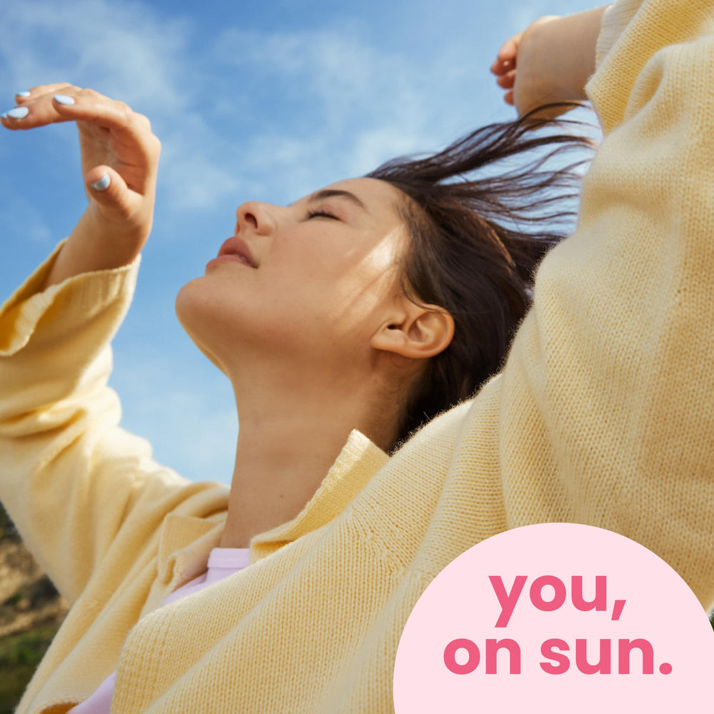 Island-inspired coconut scent enhances outdoor sun sessions with Hawaiian Tropic.