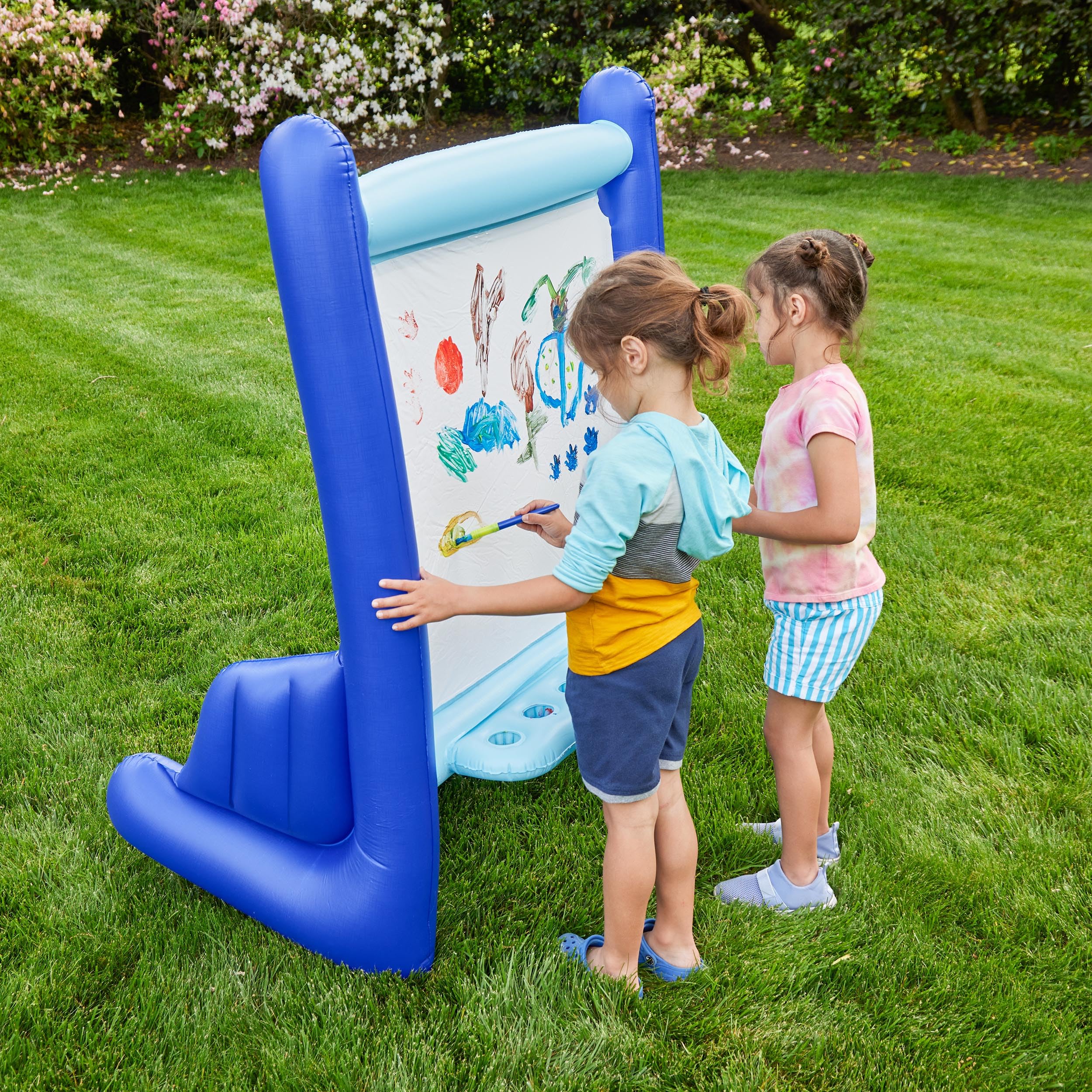 HearthSong party-ready inflatable easel brings creative fun to gatherings