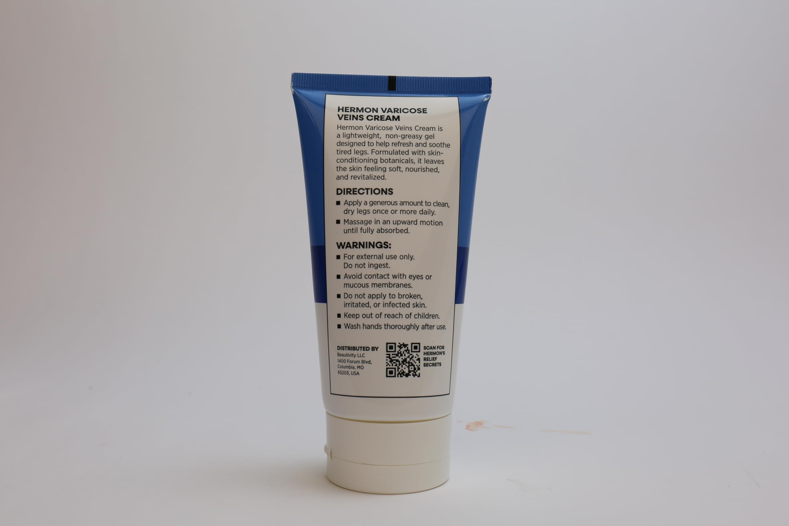 Made in Italy branding with premium European skincare standards.