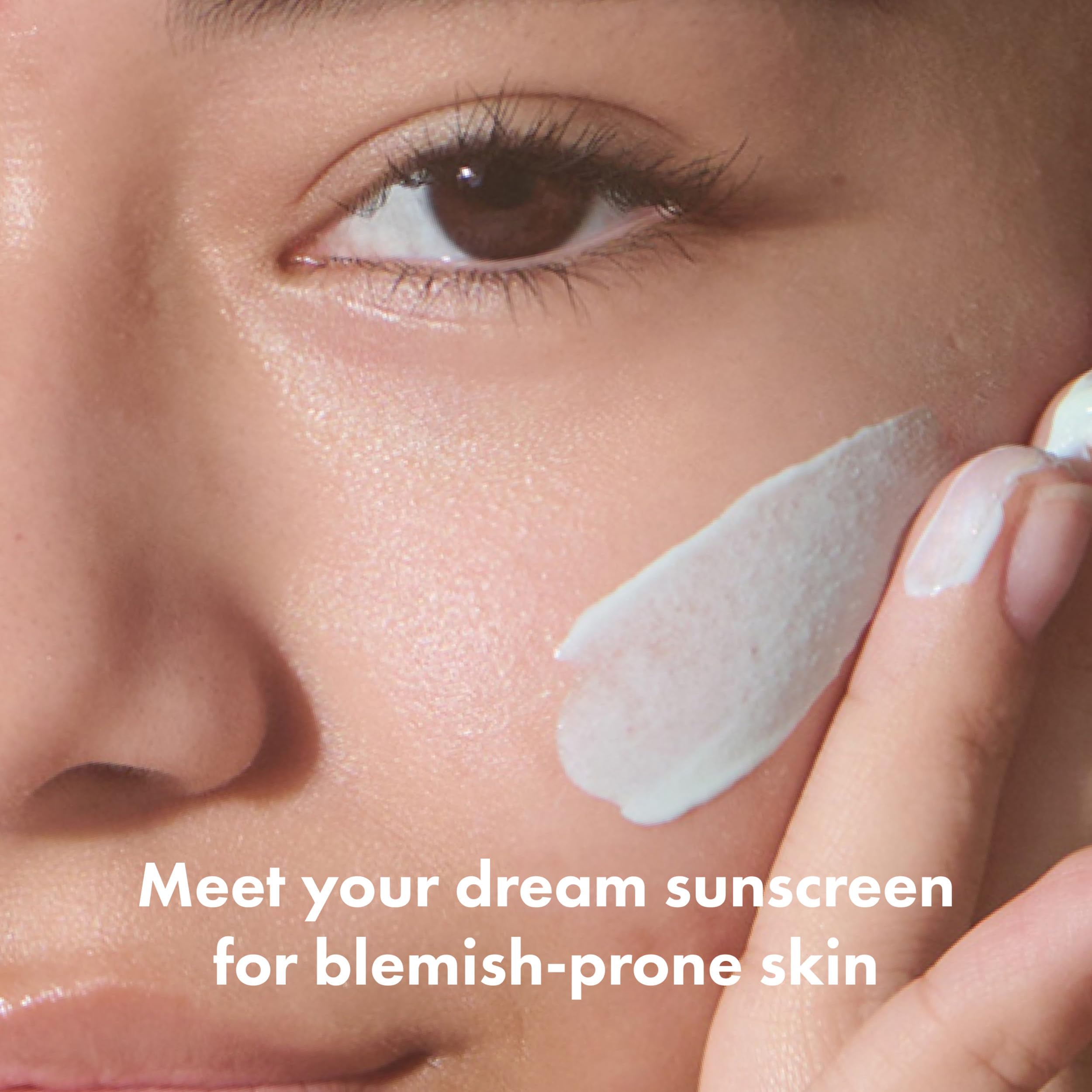Hero Cosmetics Force Shield Superlight Sunscreen application shows fast, non-greasy absorption.