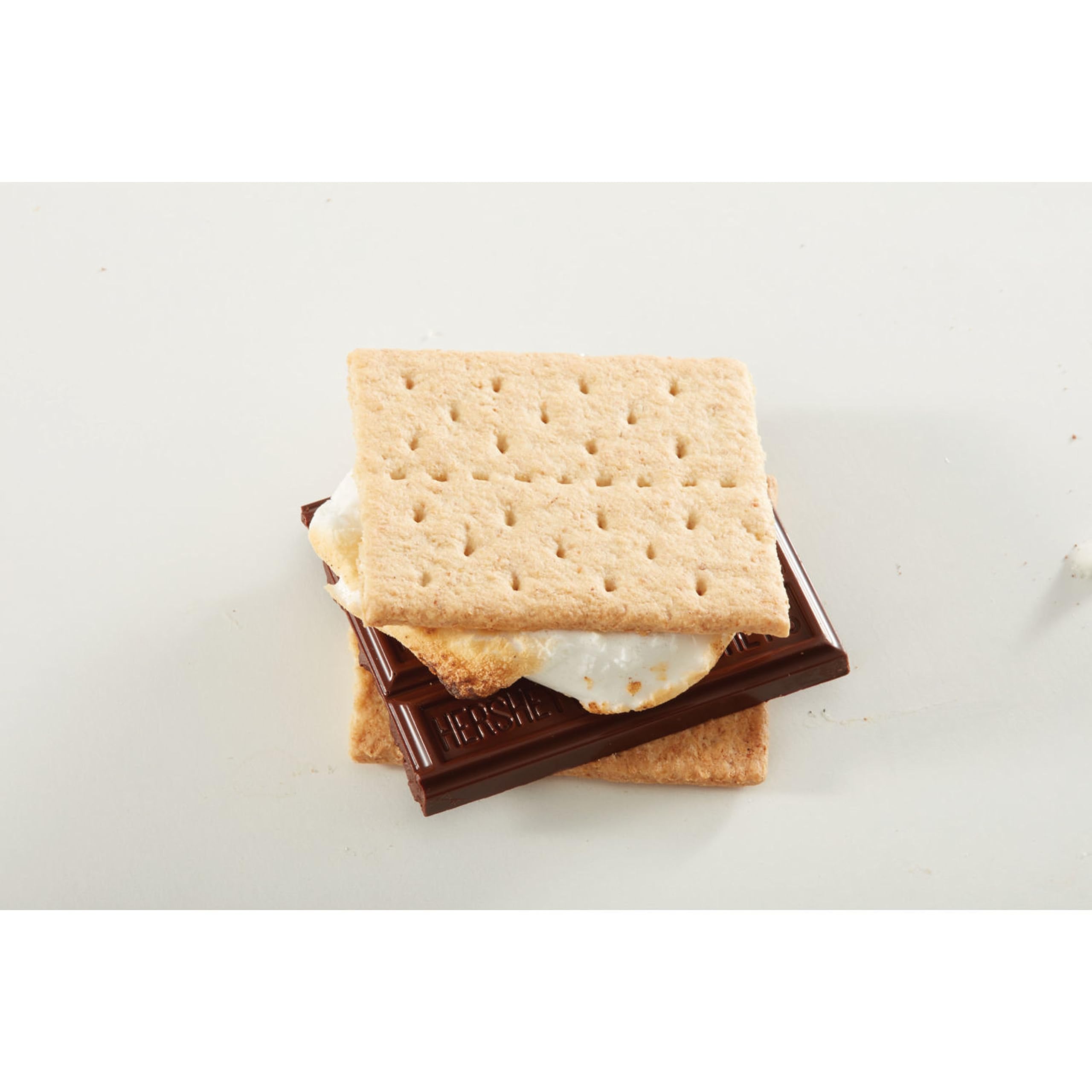 HERSHEY'S Special Dark bars used as party favors at events.