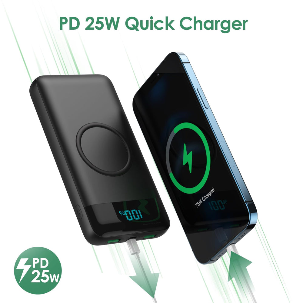 HETP power bank with four outputs enables charging several devices at once.