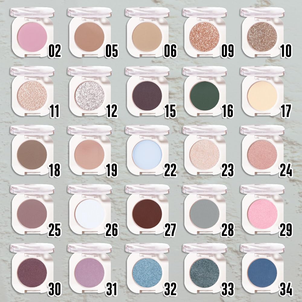 Swatch on eyelid illustrating a soft, smoky look with a matte finish.