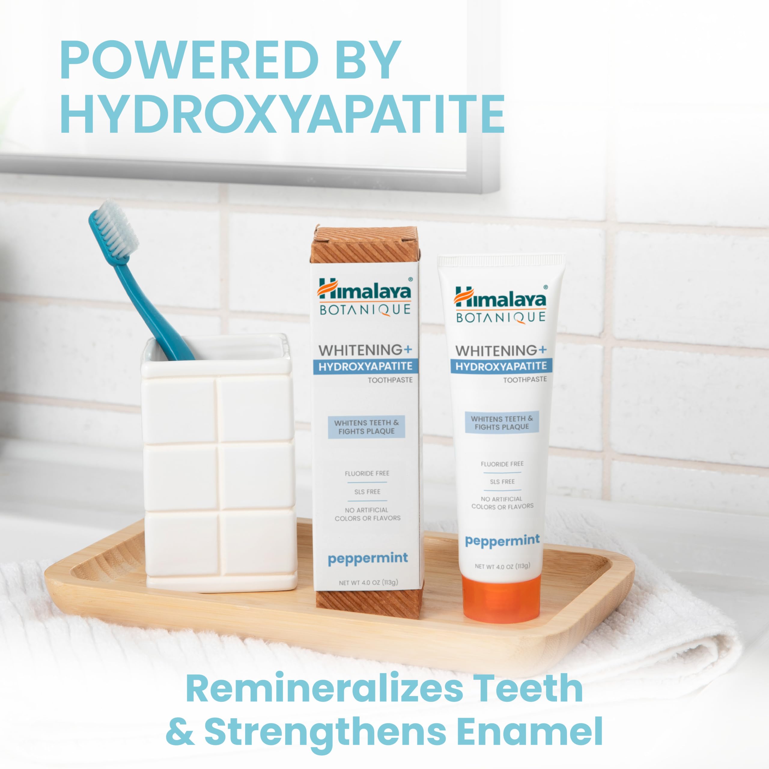 Himalaya Botanique peppermint toothpaste offering fresh breath and gentle whitening