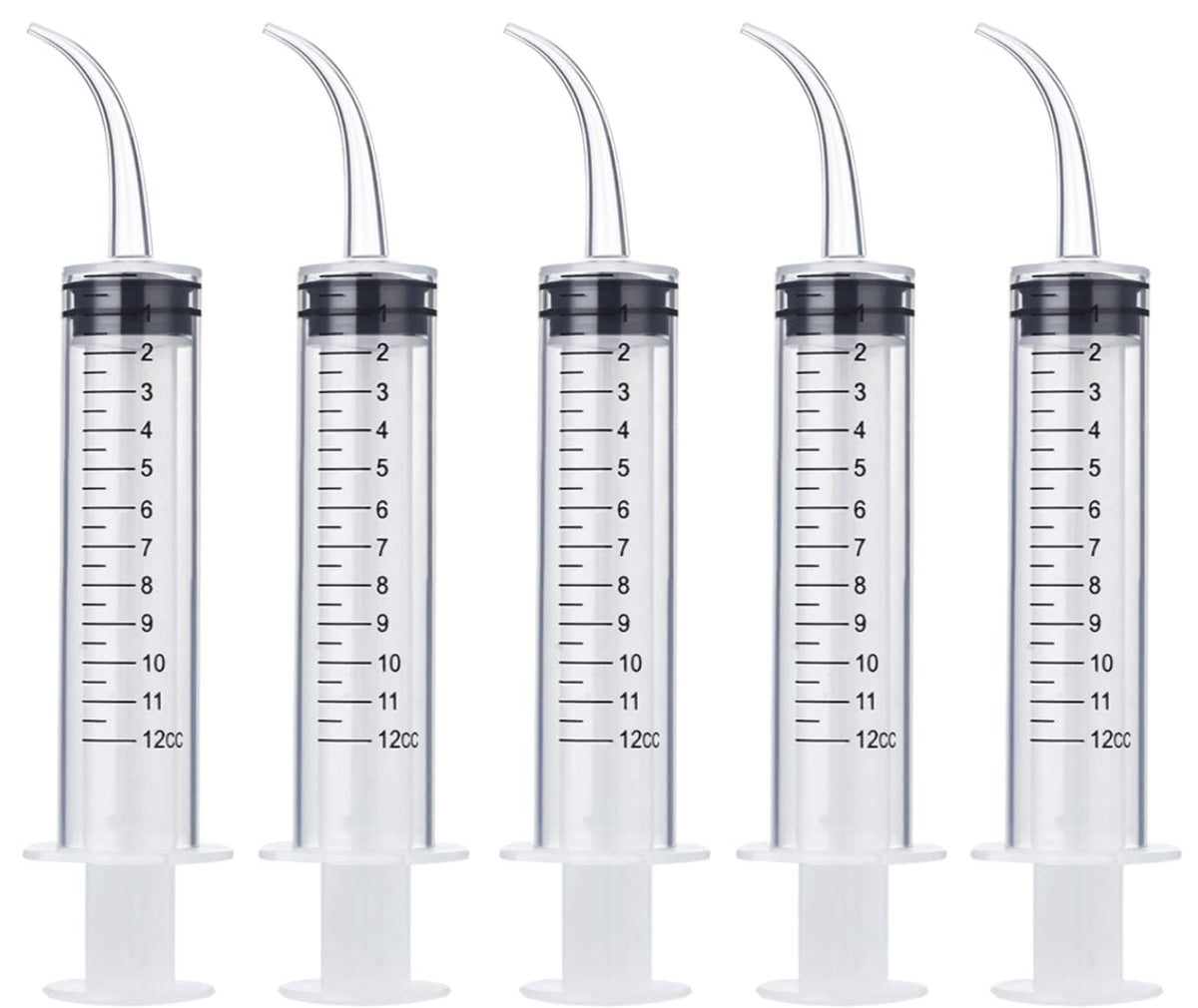 HiMo Wisdom Teeth Syringe with curved tip for precise 12ml irrigation in dental care.
