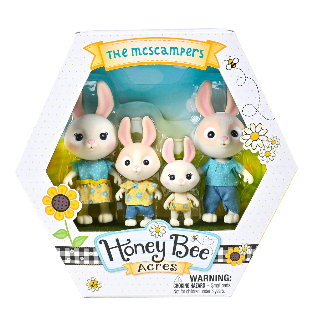 Honey Bee Acres McScampers removable outfits encourage interchangeable fashion play.