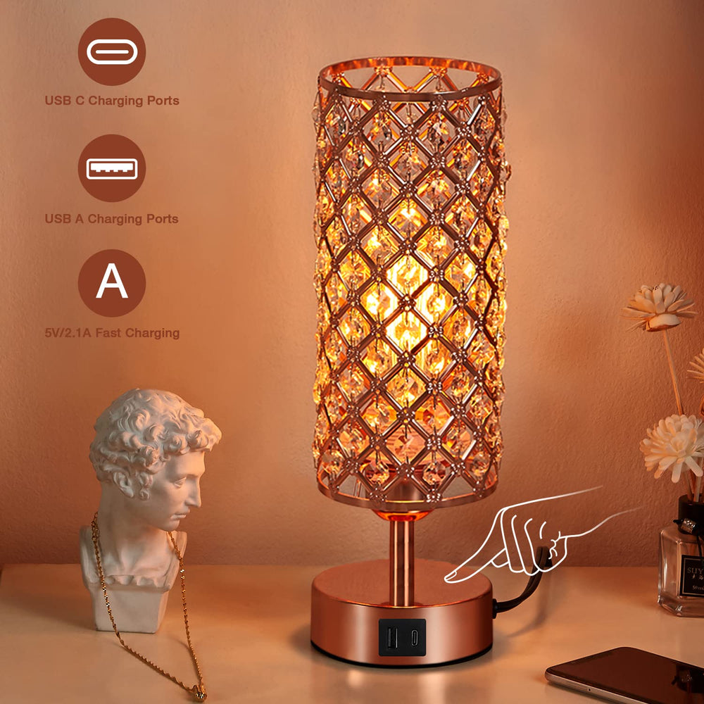 Hong-in 3-way dimmable lamp ready for flexible lighting scenarios.