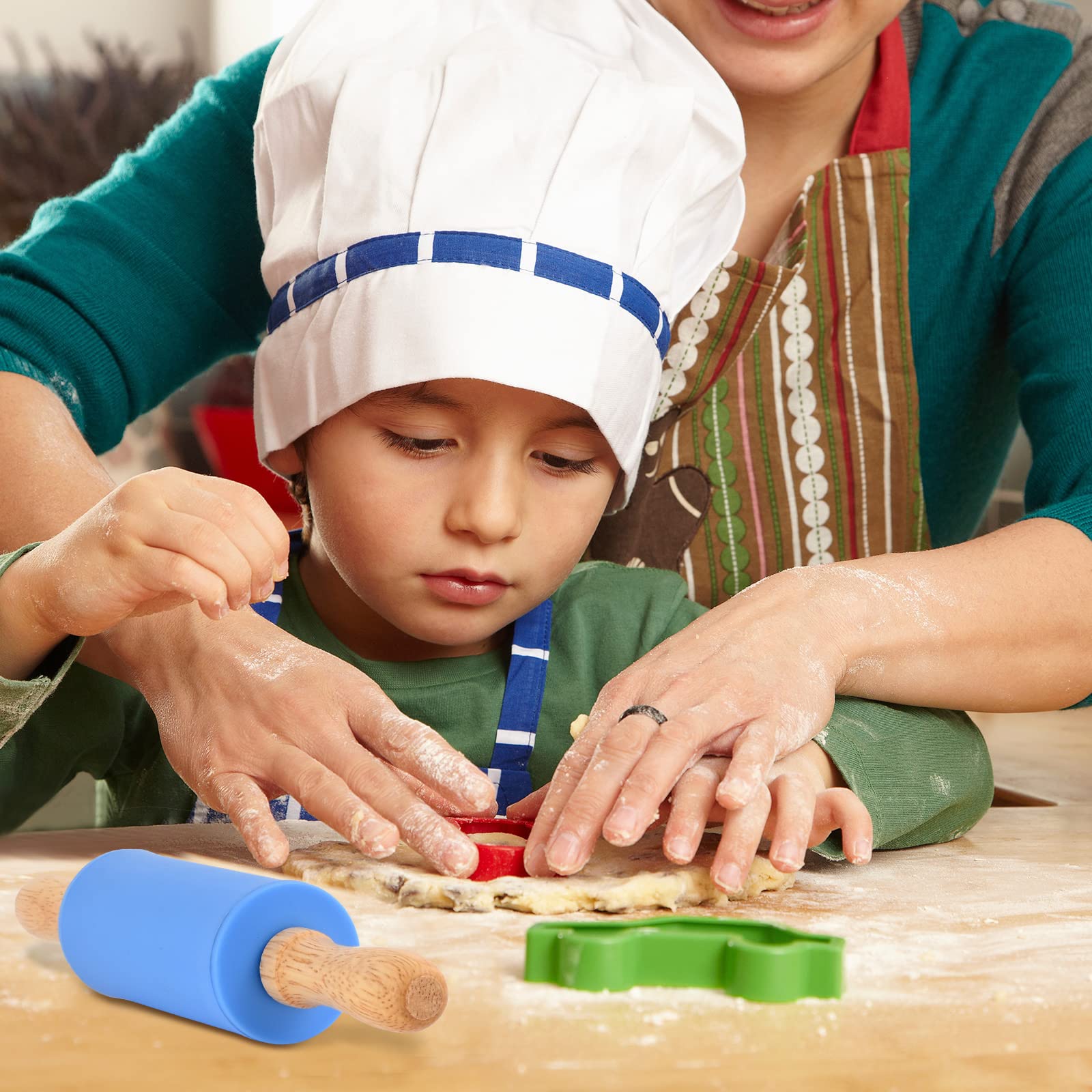 Honglida two-pack rolling pins ready for sharing and baking.
