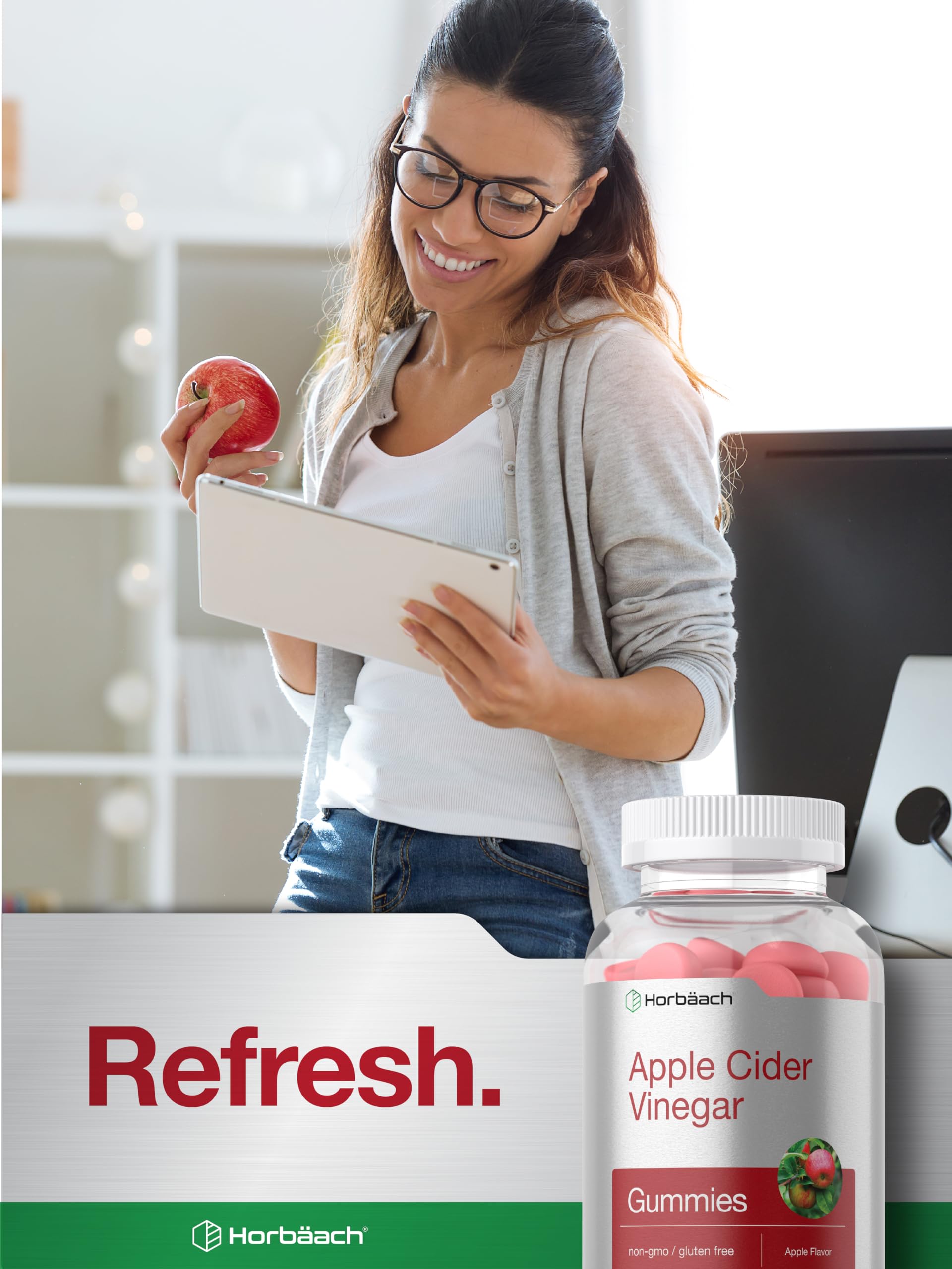 Horbäach Apple Cider Vinegar Gummies on-the-go pouch for daily routine.