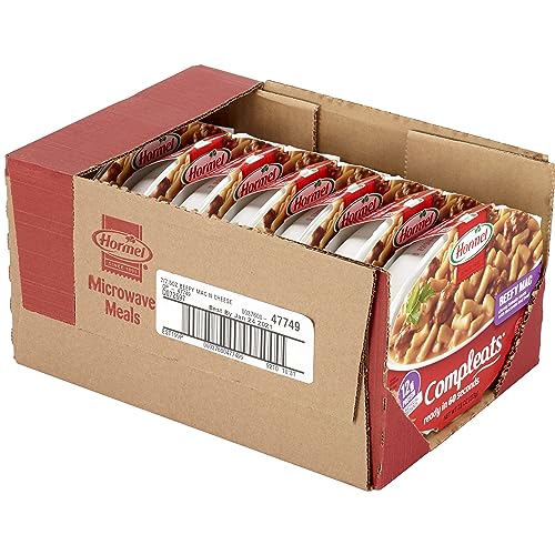 HORMEL COMPLEATS Beefy Mac Cheese close-up with tender beef chunks in creamy sauce