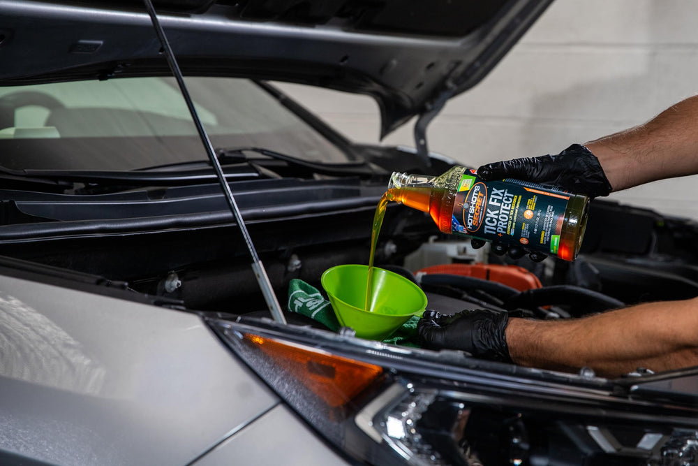 Hot Shot's Secret deposit removal clears varnish near lifters