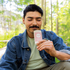 Baking soda and corn starch ingredients support natural moisture absorption in Humble deodorant.