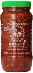 Huy Fong Chili Garlic bottle front for everyday cooking and bold flavor.
