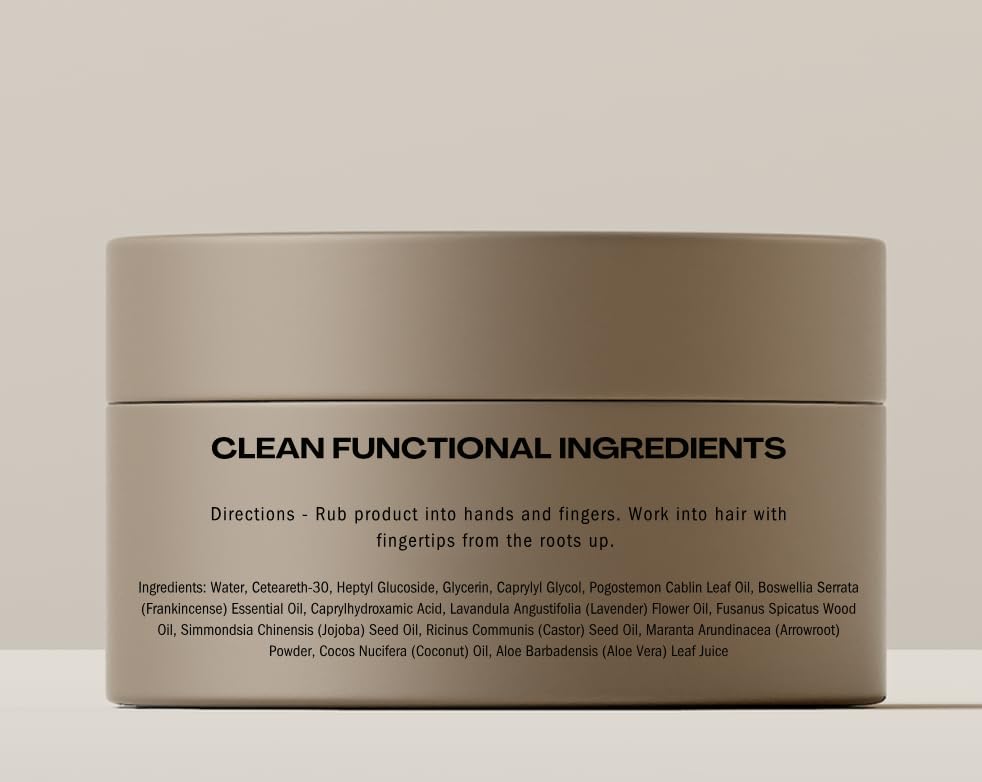 HygieneLab matte finish creates a natural look on all hair types.