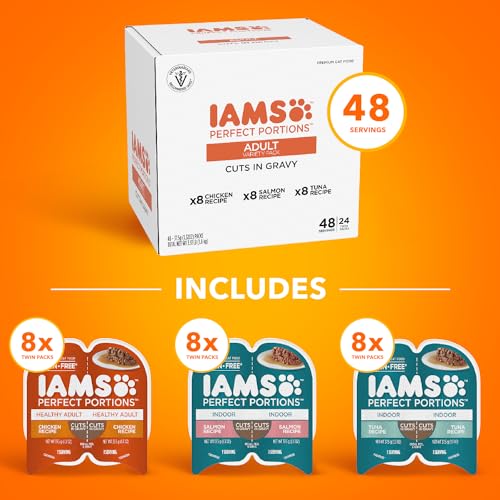 IAMS grain-free pâté texture in wet cat food for adult cat meals.