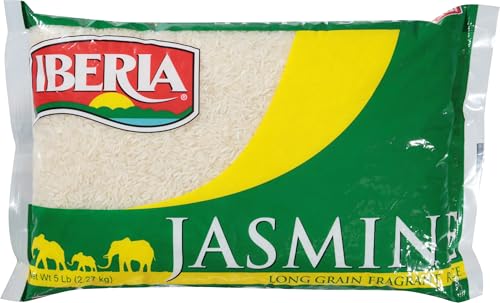 Iberia Jasmine Rice on stove top simmering for fluffy texture.
