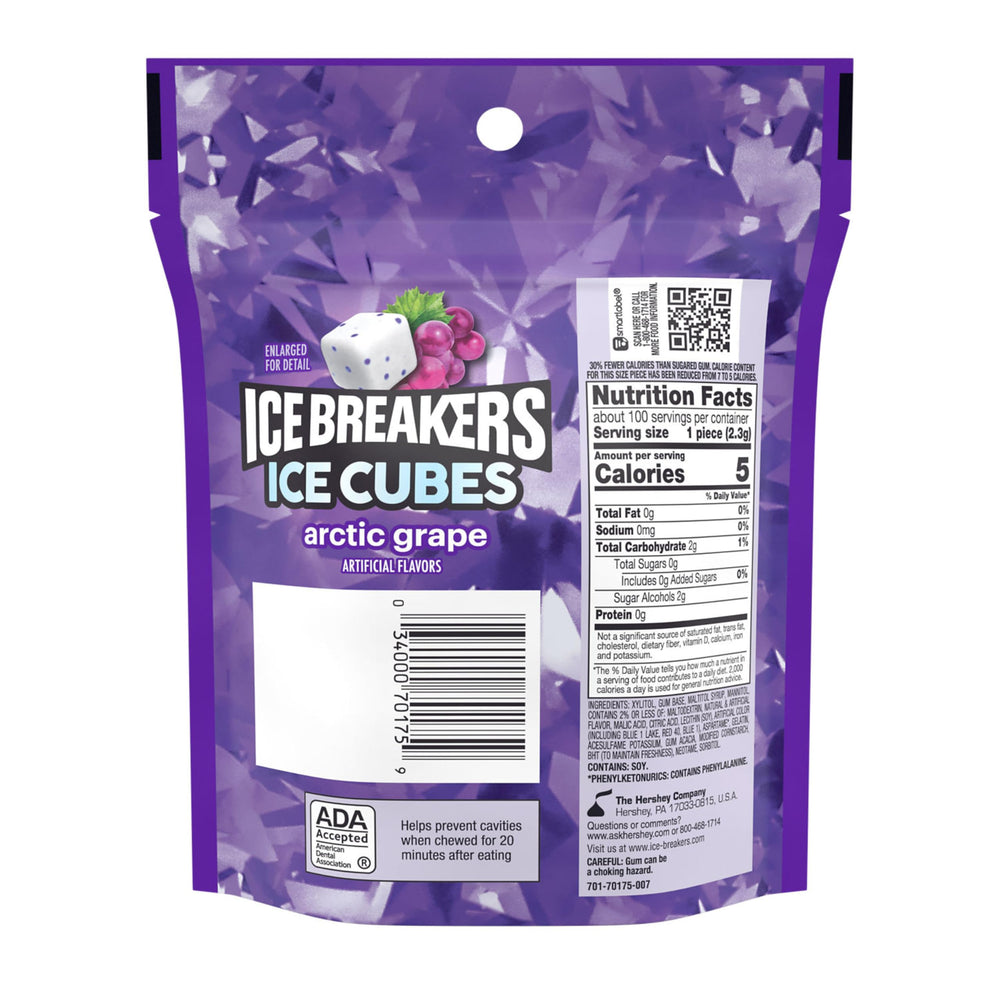 Close-up of Arctic Grape cubes with cooling crystals and fruity taste.