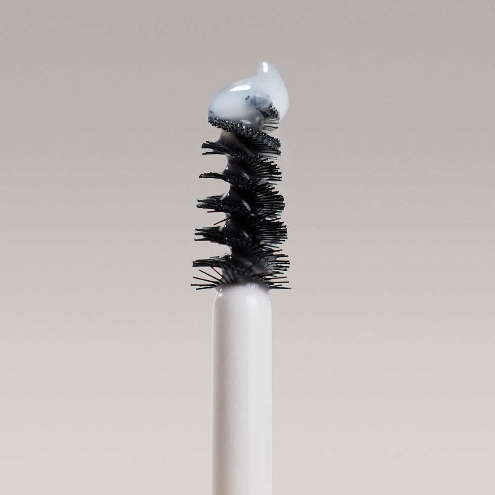 Universal Clear swatch showing natural-looking brow definition.