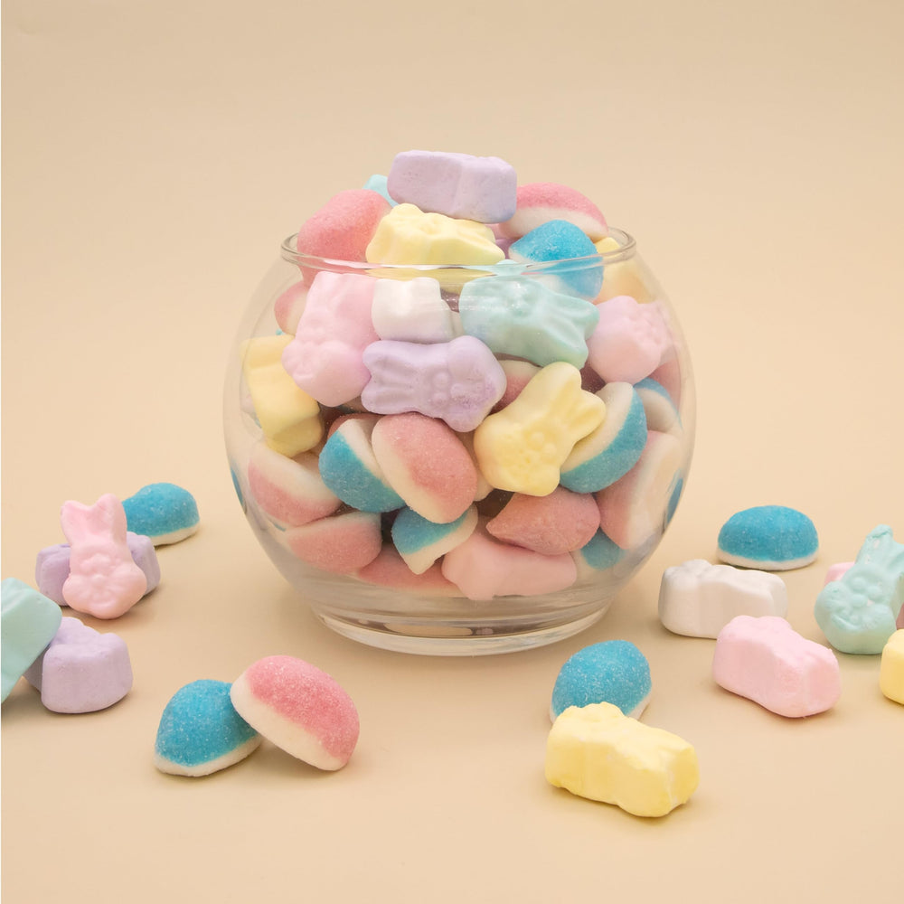 ILIKE! Easter basket display featuring mixed candy for easy gifting.