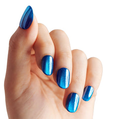 imPRESS colorFX Reconnect improved adhesive demonstrating long wear without glue