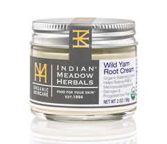 Cream texture close-up for absorption and smooth application.