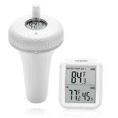 Inkbird IBS-P01R floating thermometer in pool showing quick water temperature readings