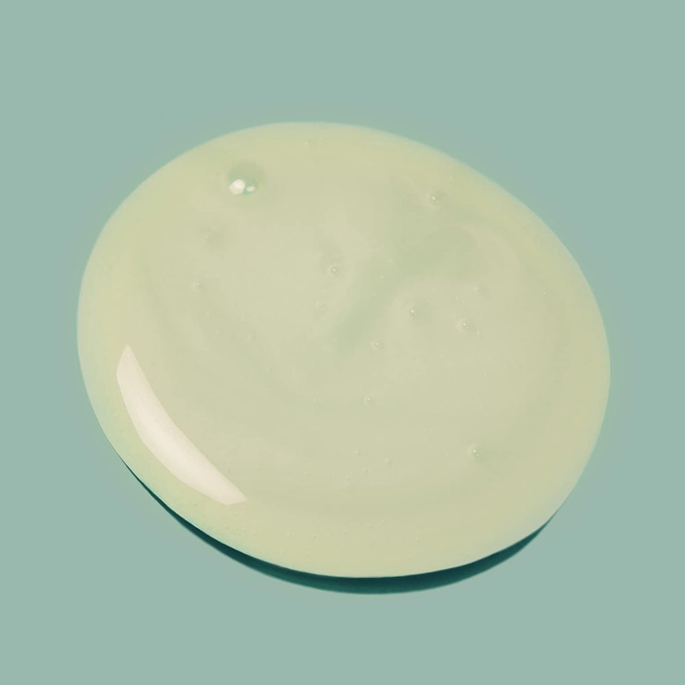 INNERSENSE cream-conditioner-jar-closeup highlights rich moisture and frizz control.
