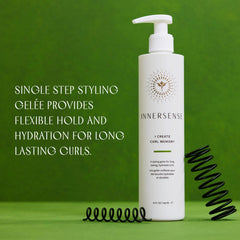 INNERSENSE I Create Curl Memory Gel application close-up shows easy slip.