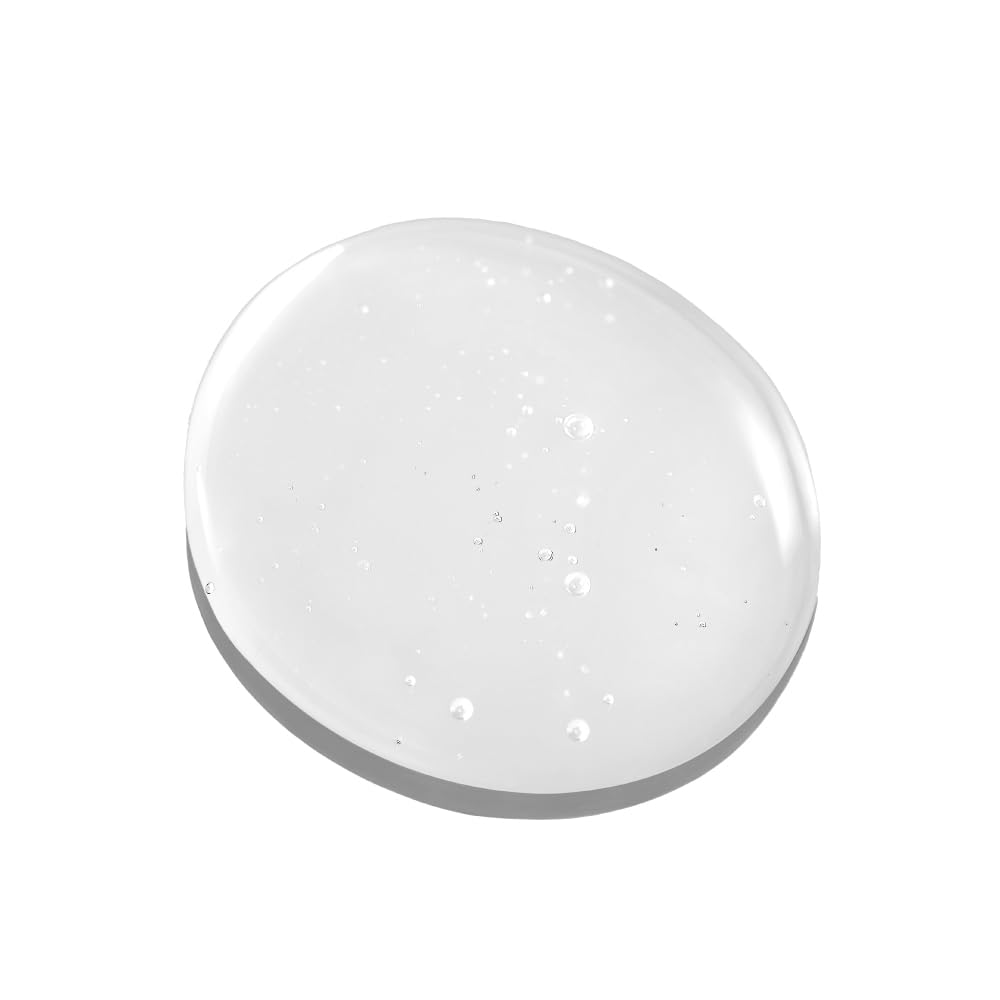 INNERSENSE I Create Hold Gel application on hands shows easy styling for damp hair.