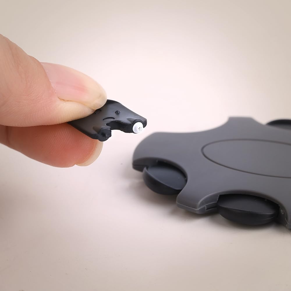 Inspack Oticon ProWax MiniFit filters close-up highlighting precise fit for receivers.