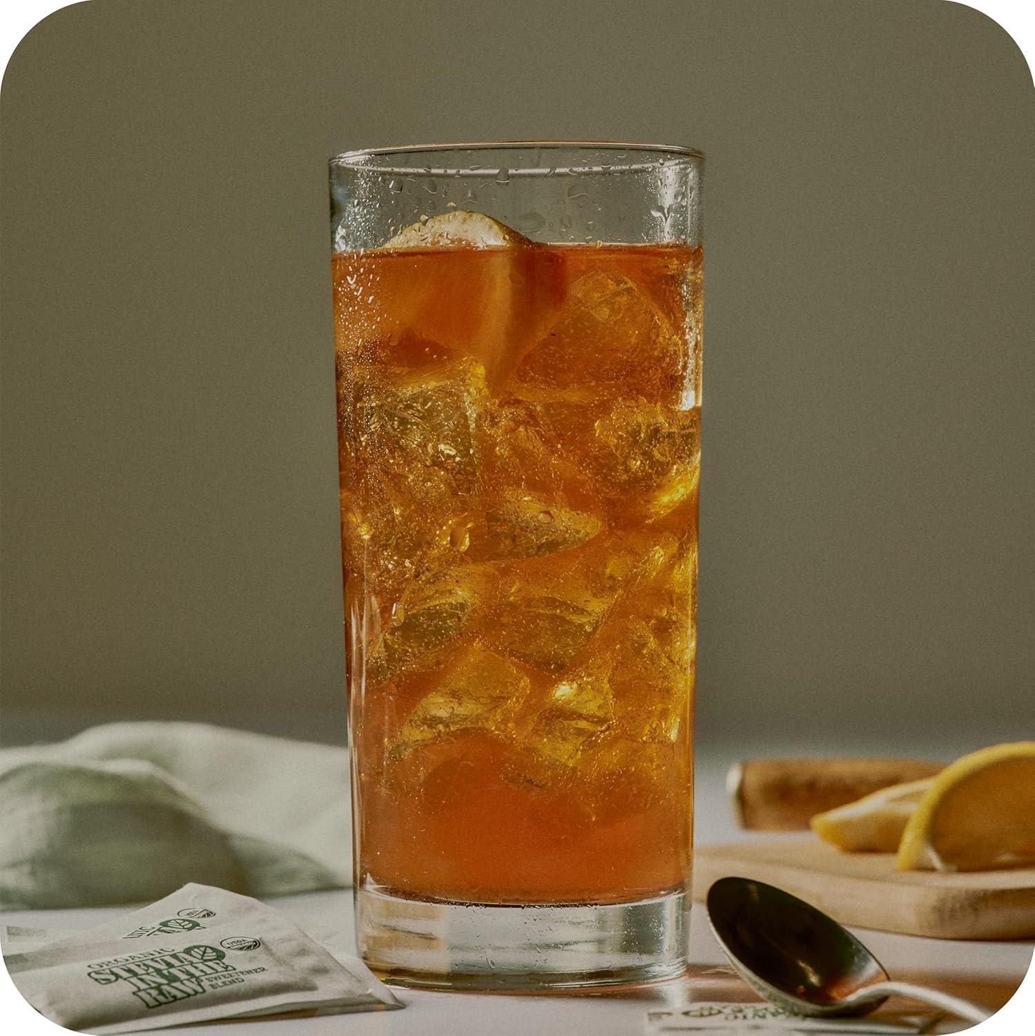 IN THE RAW 1000-count organic stevia packets keep your pantry stocked with sweetness.