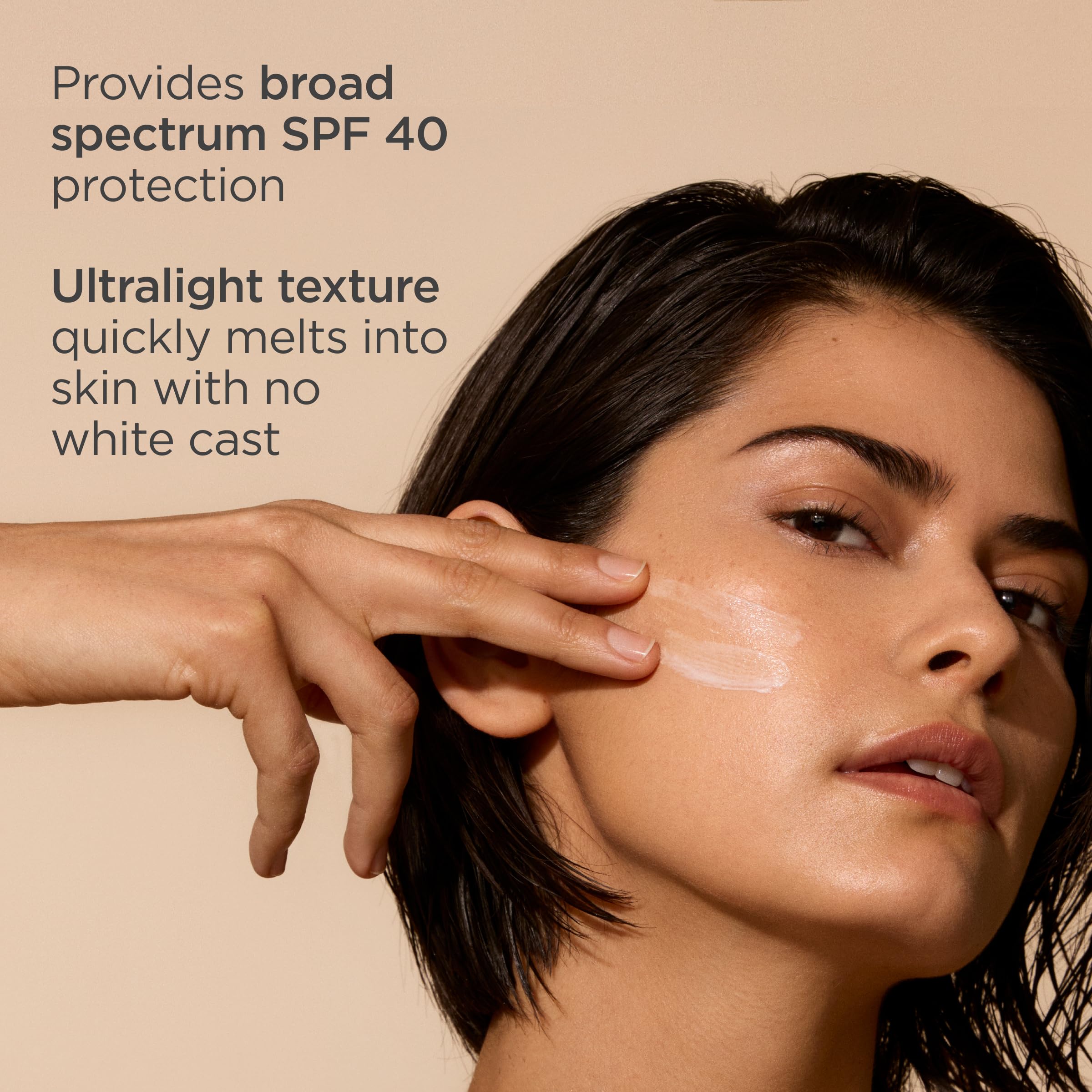 ISDIN Fusion Water Magic SPF 40 texture close-up with feather-light finish