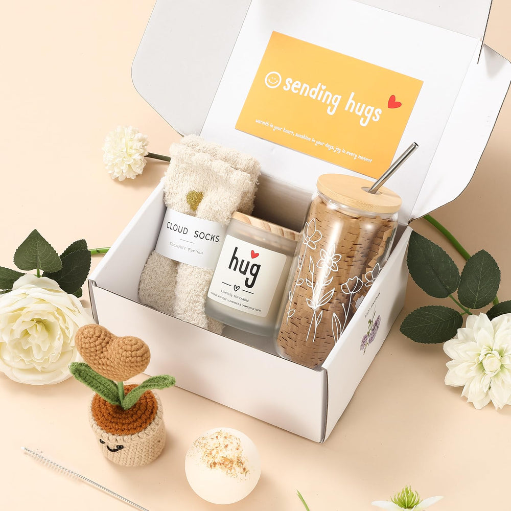 Isolune gift box with lavender aroma enhances the gift-giving moment.