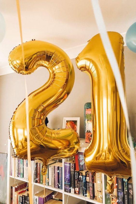IWERP gold-foil-50-balloon adds radiant focal point to celebrations.