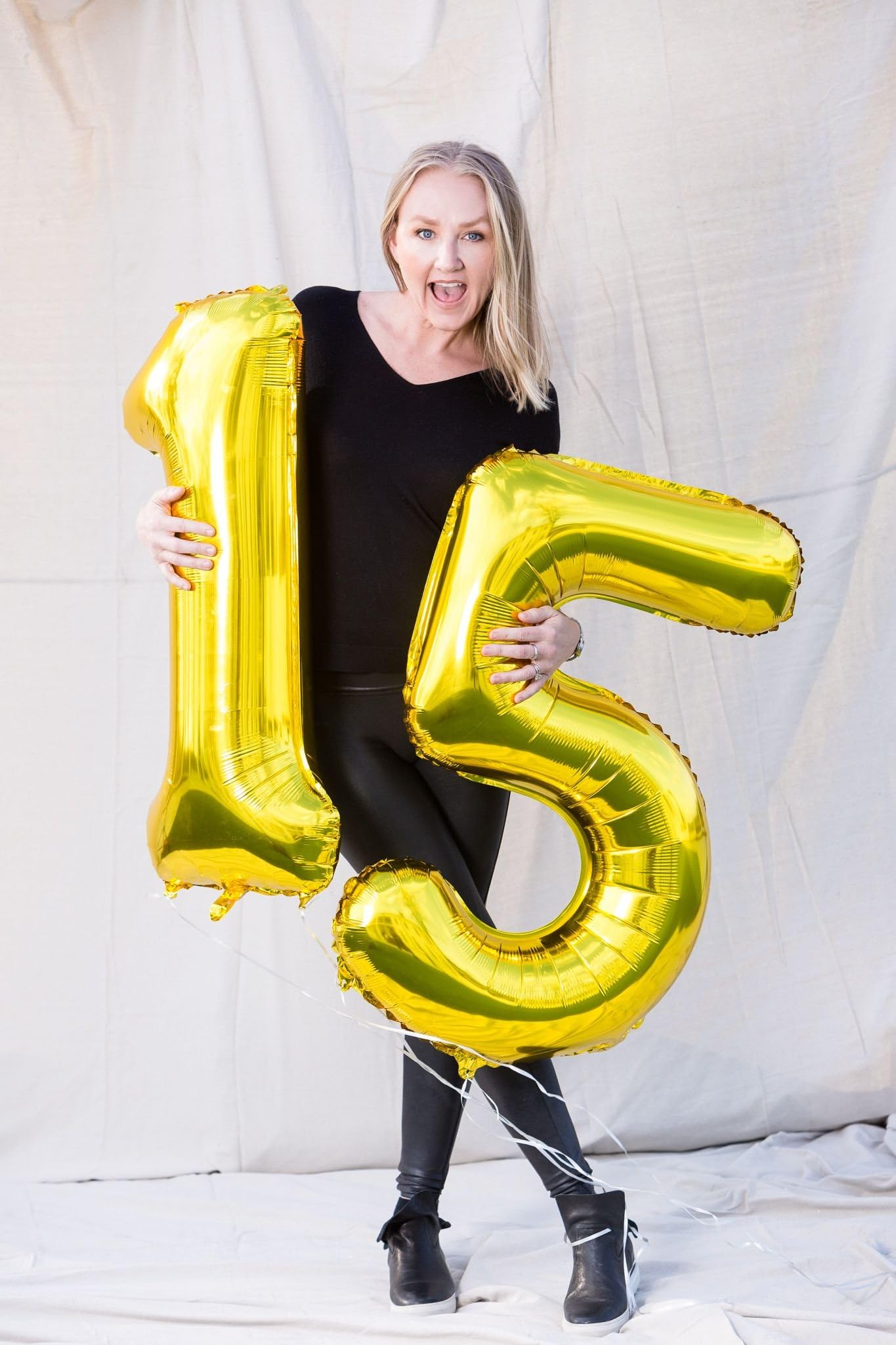 IWERP reusable gold balloon 5 enhances long-lasting party sparkle