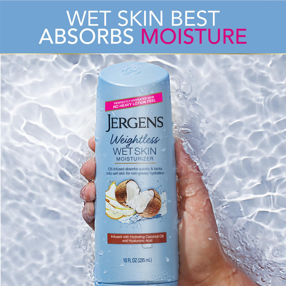 Jergens Wet Skin lotion on leg illustrates even coverage and luminosity.