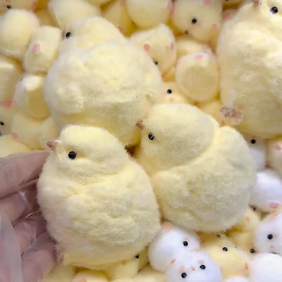 JIACAI chick squishy desk setting for quick stress-relief and focus