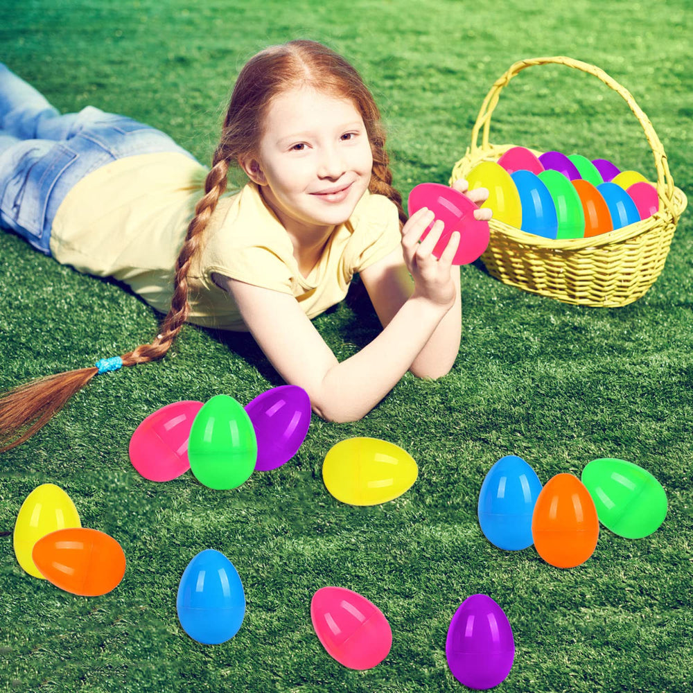 JIALWEN 3.35-inch egg set with separate pieces for hands-on assembly.