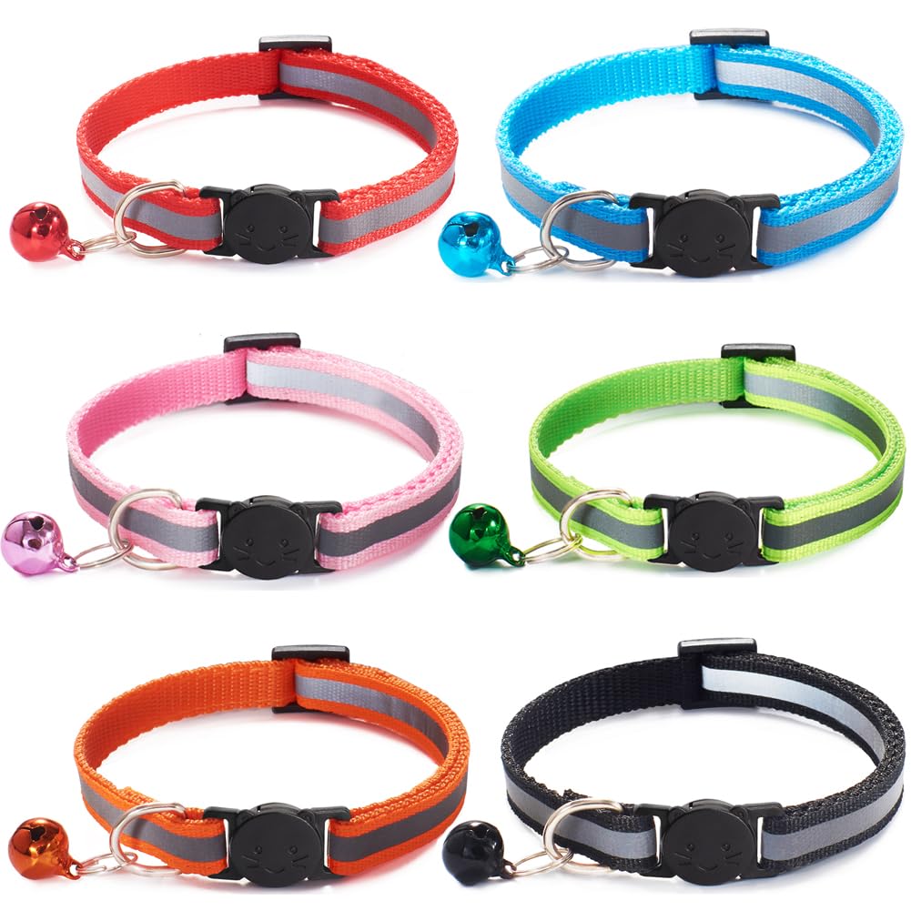 Jigichu reflective cat collar with bell for high visibility during night walks