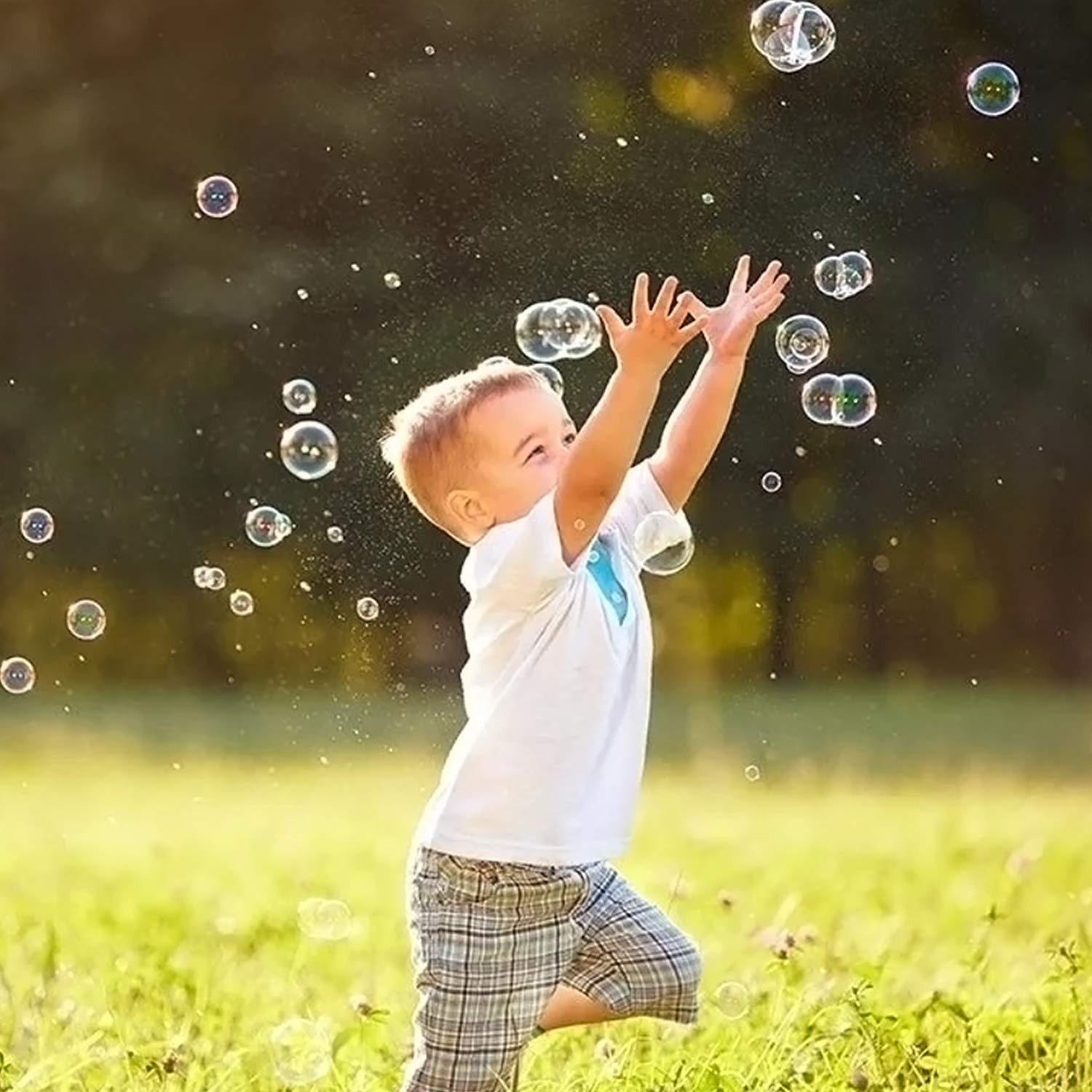 JOYIN 12-piece Easter gift pack includes bubble wands for quick fun