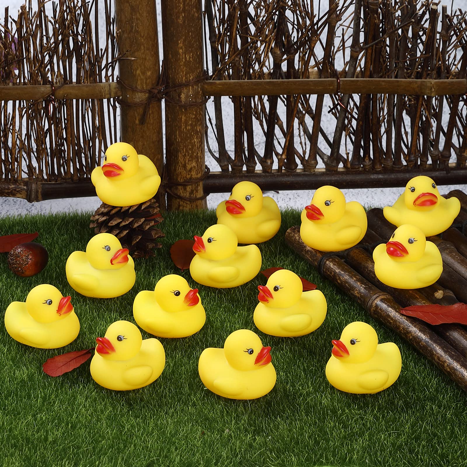 JTTJDB ducks used as baby shower party favors and decorations