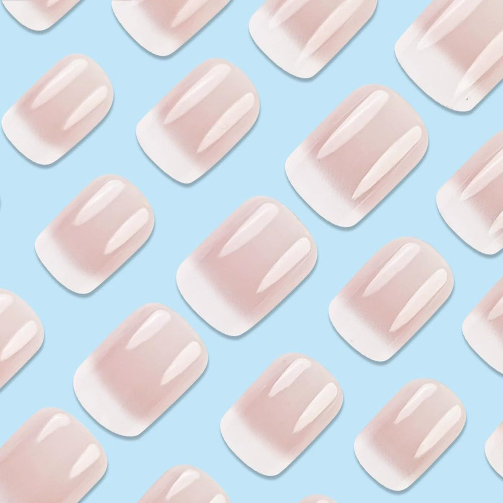 Juggssa acrylic nails with a natural look for daily wear.