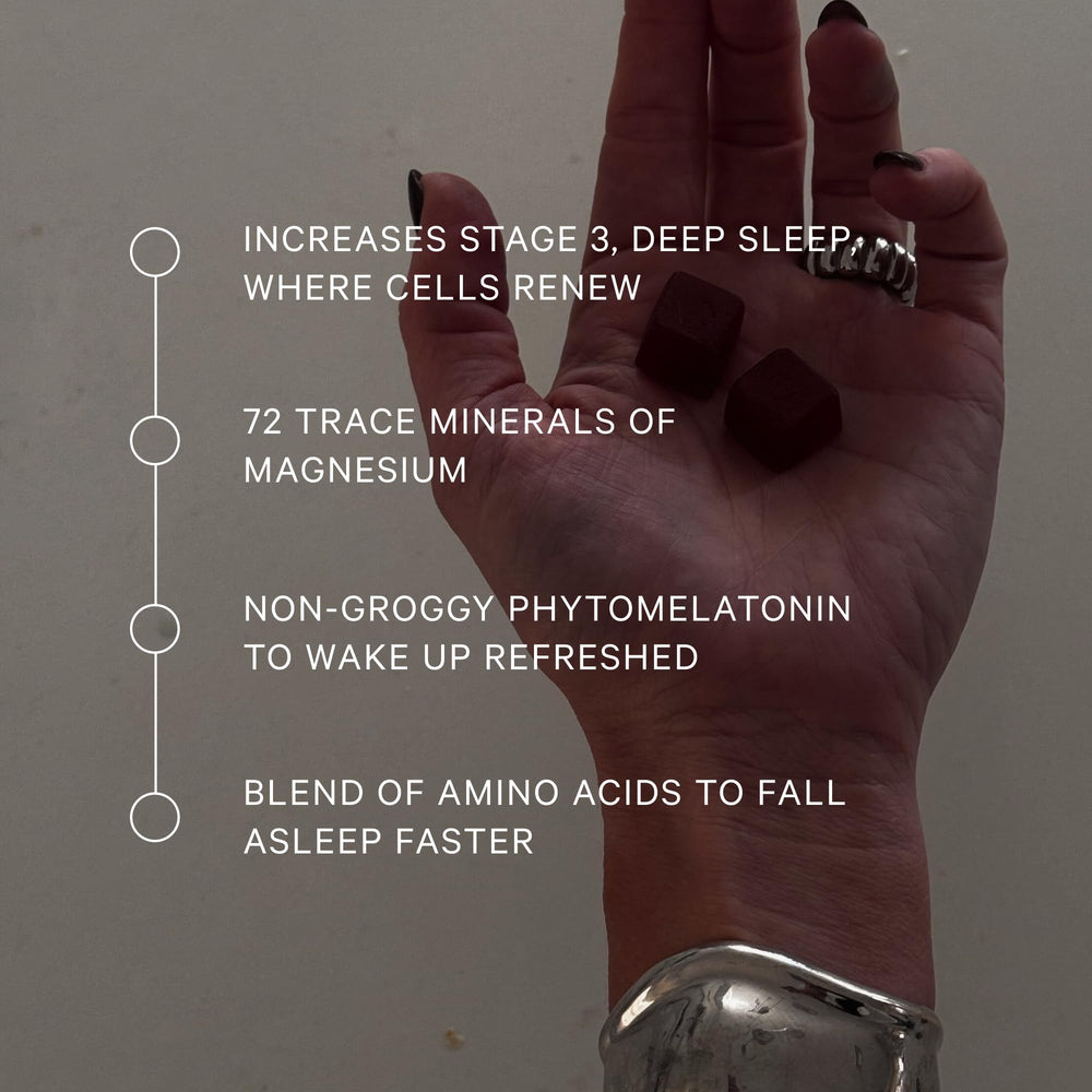 Juna Nightcap packaging highlights vegan, sugar-free formula for a clean wind-down.