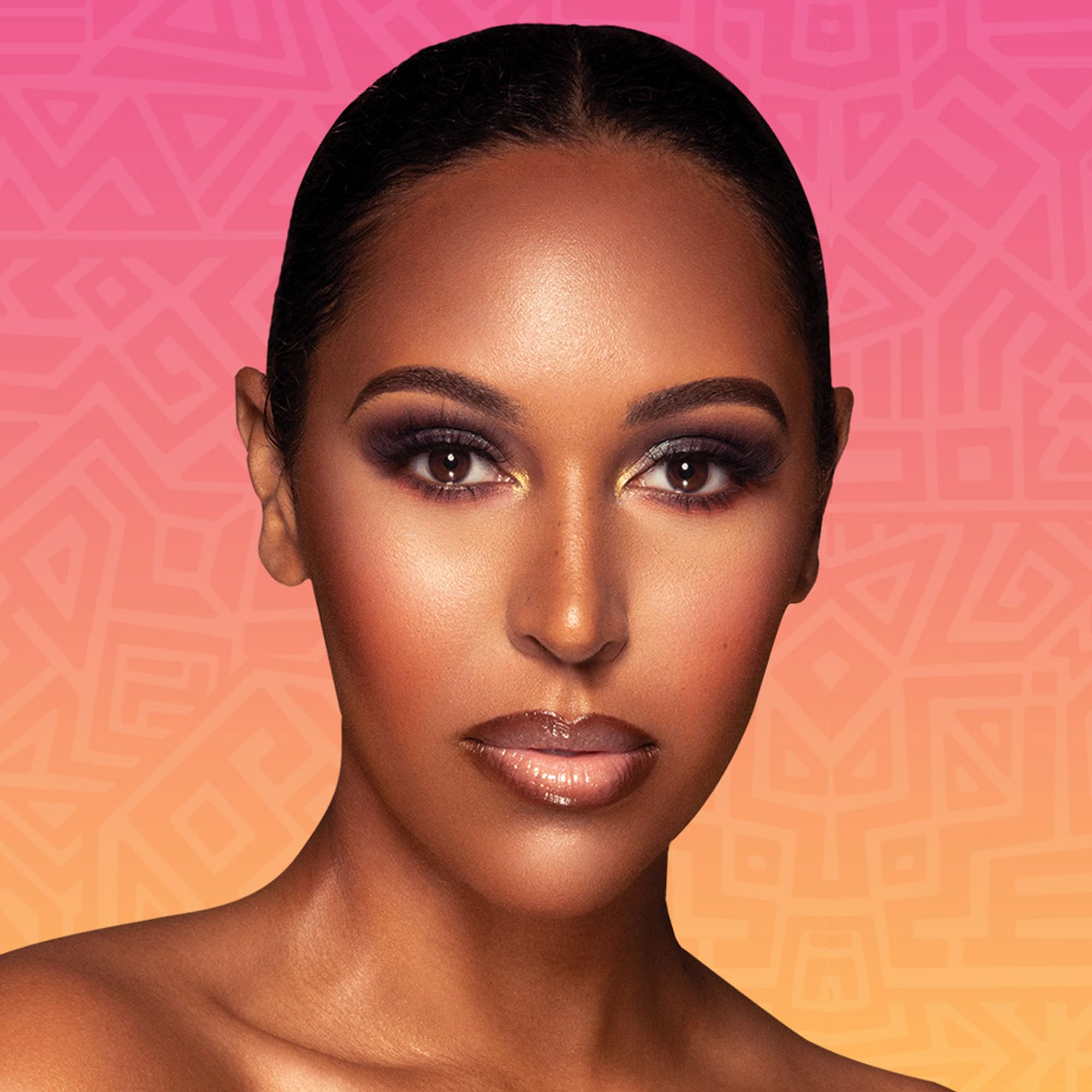 Dewy finish of Lily shade catching soft light on skin