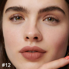 Kaely retractable pencil in action for quick, precise lip definition.